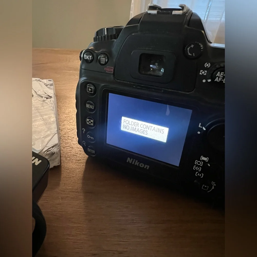 Nikon D200 in wonderful condition, all features still fully operational!